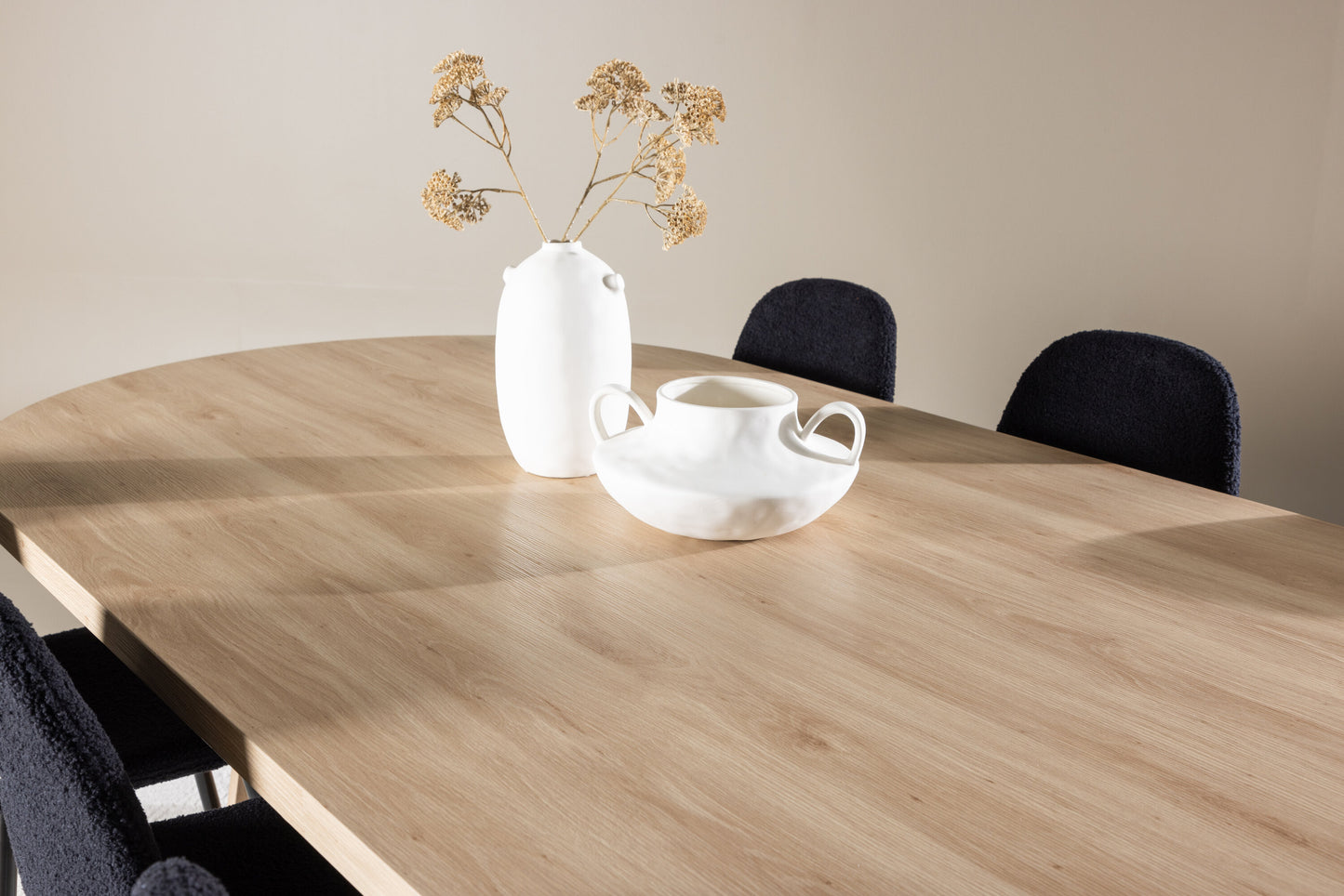 Bootcut Matbord med Polar Stolarna – MDF