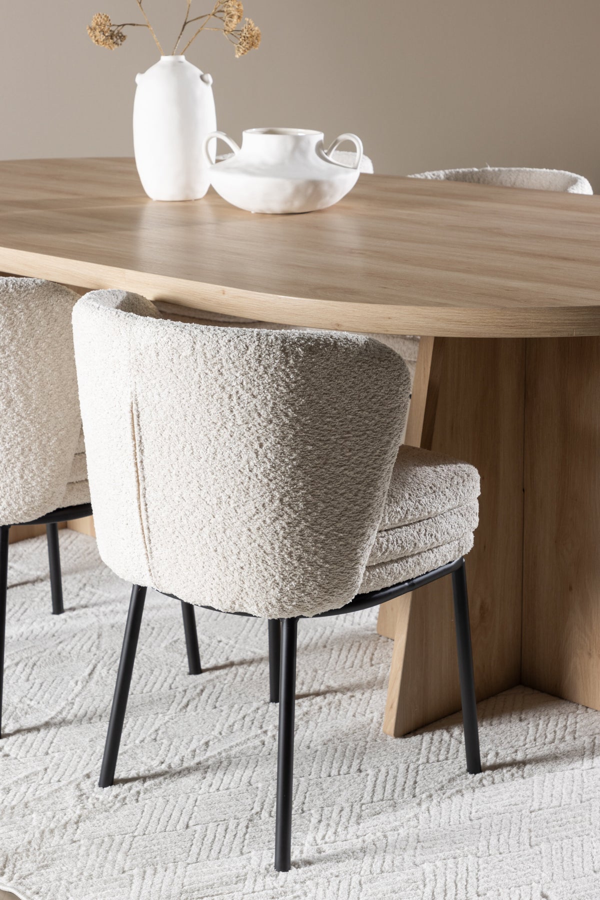 Bootcut Matbord med Agnes Stolarna