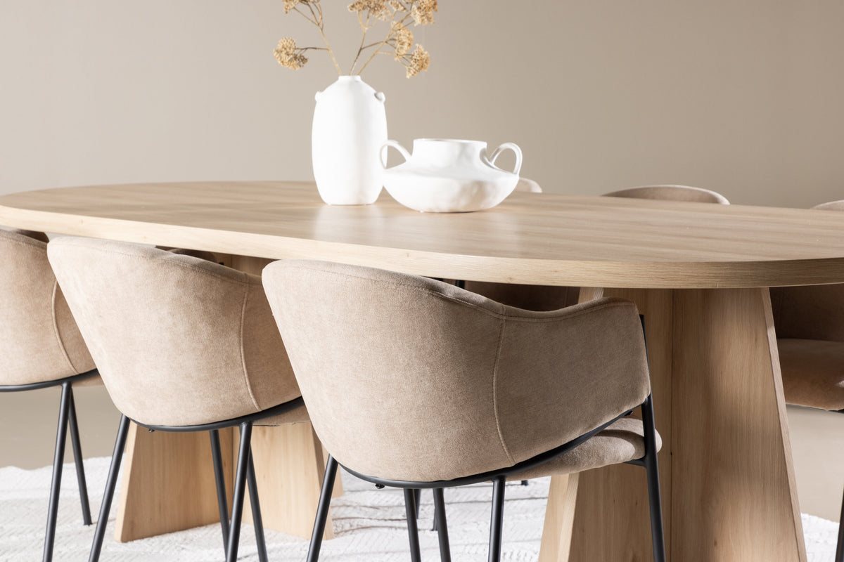 Bootcut Matbord med Evelina Stolarna – MDF