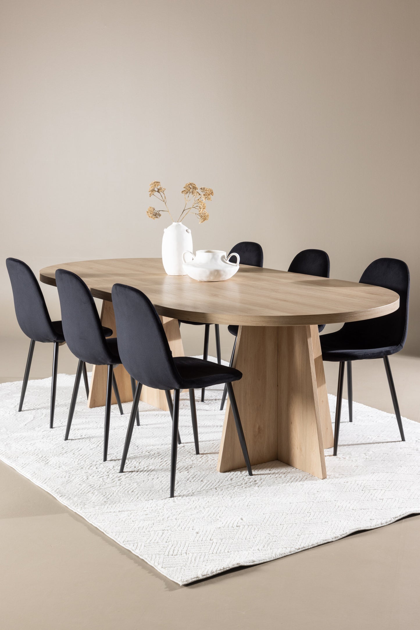 Bootcut Matbord med Polar Stolarna – MDF