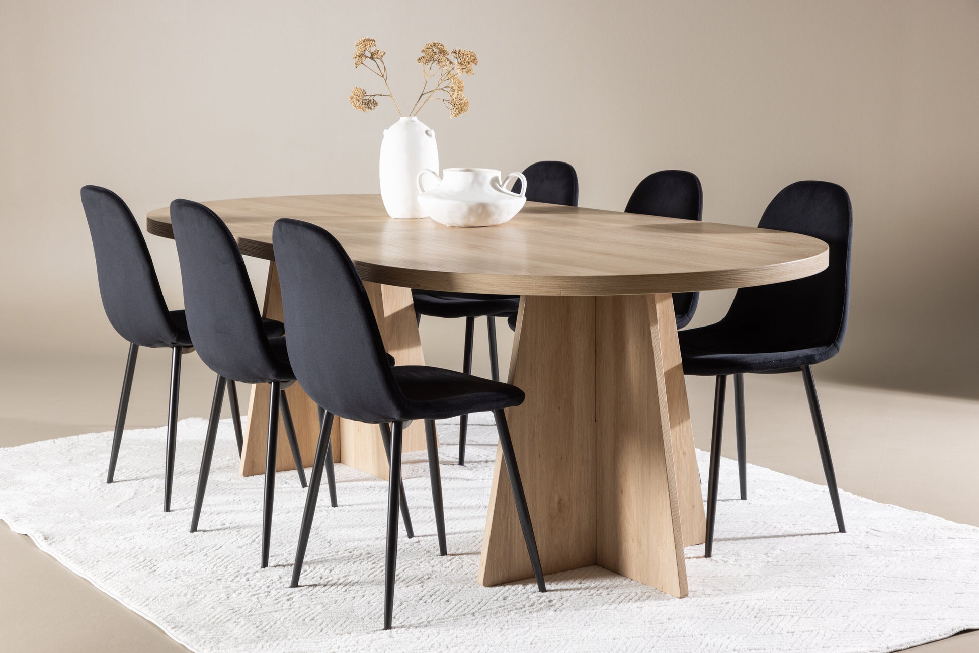 Bootcut Matbord med Polar Stolarna – MDF