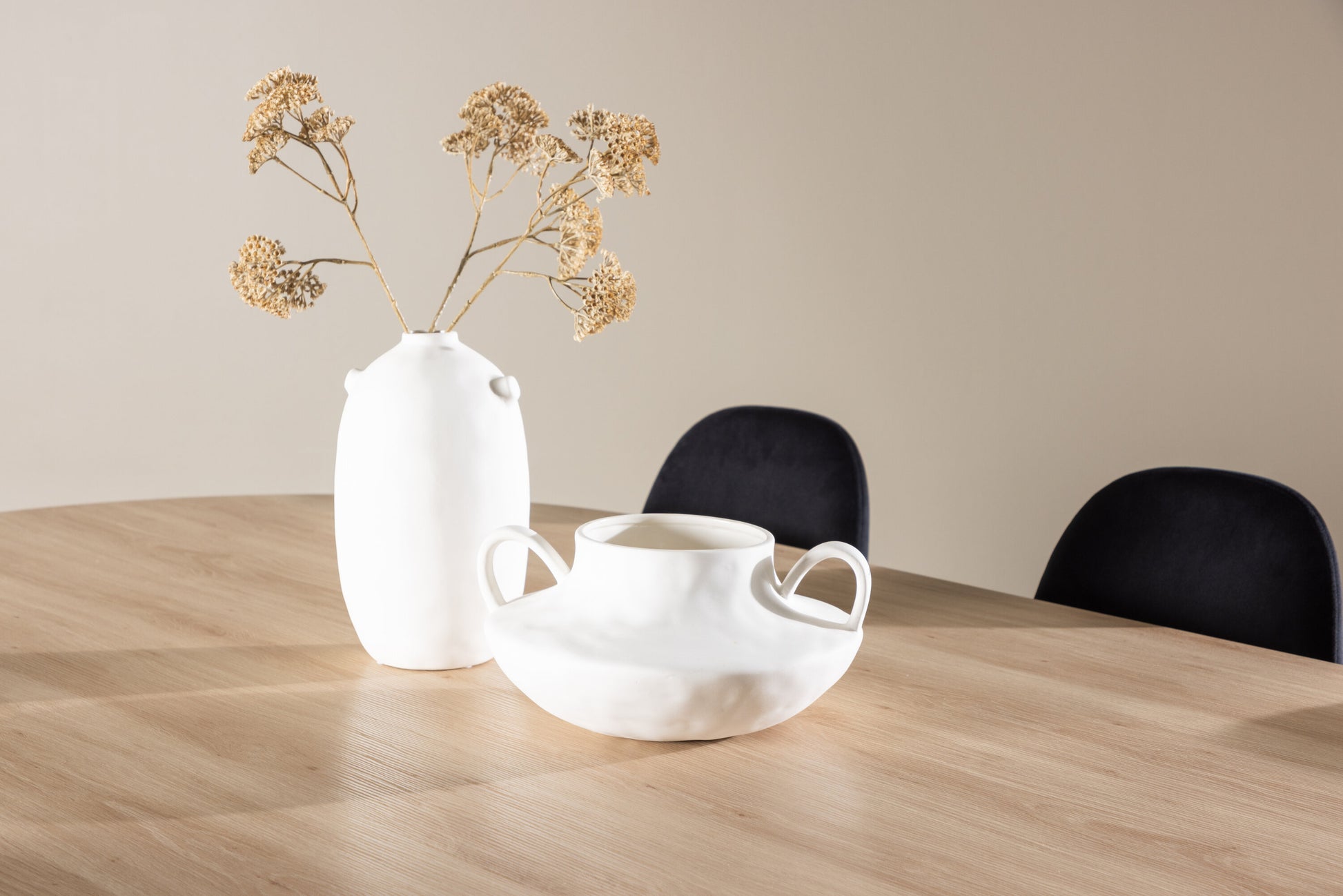 Bootcut Matbord med Polar Stolarna – MDF