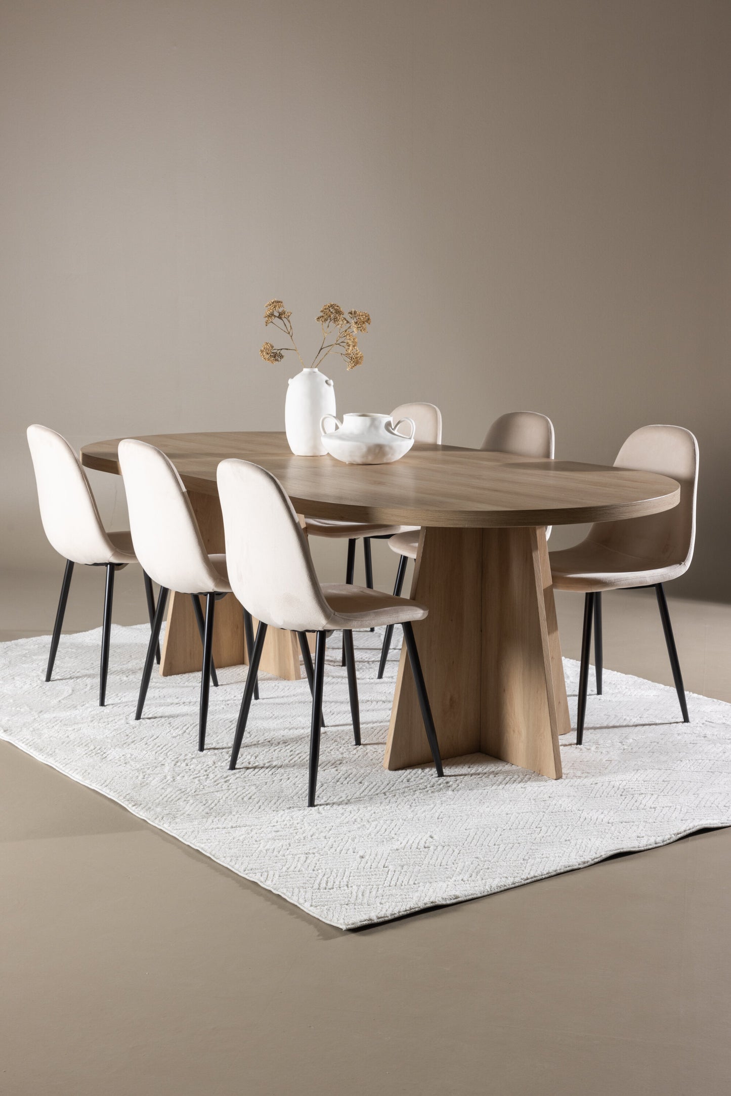 Bootcut Matbord med Polar Stolarna – MDF