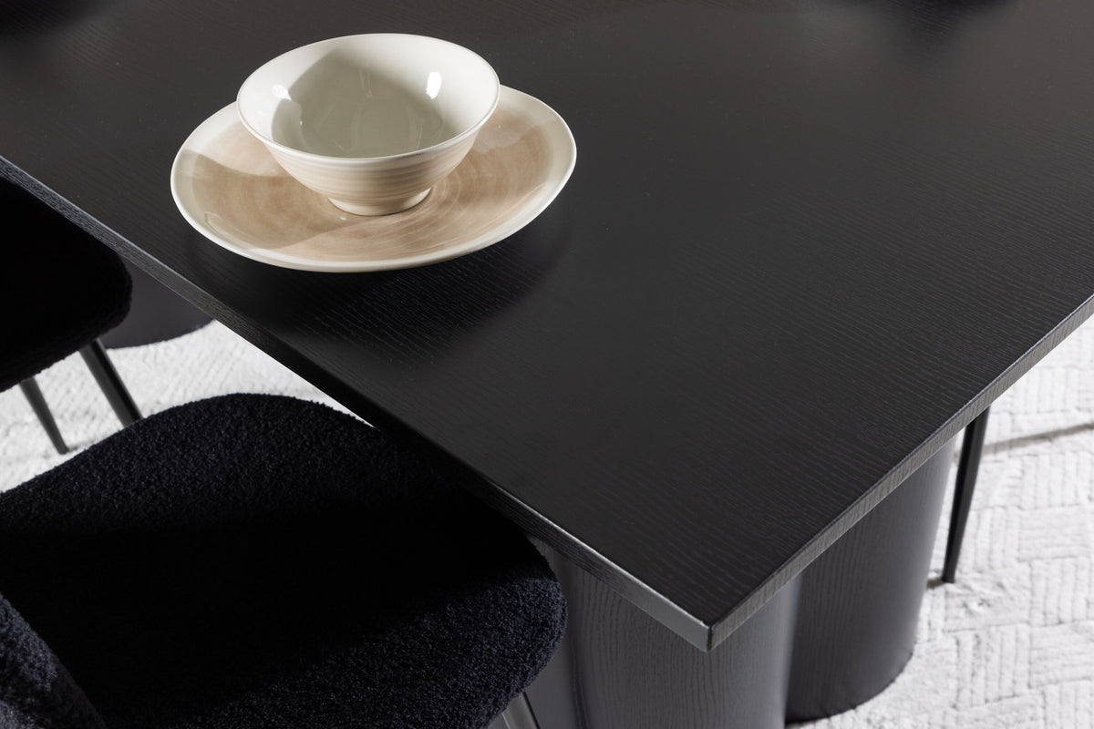 Olivia Matbord med Polar Stolarna – MDF