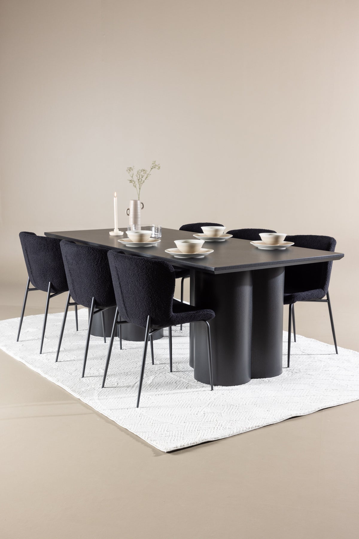 Olivia Matbord med Modesto Stolarna – MDF