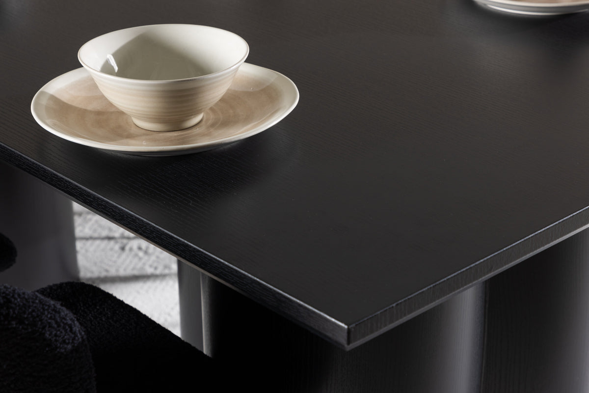 Olivia Matbord med Modesto Stolarna – MDF