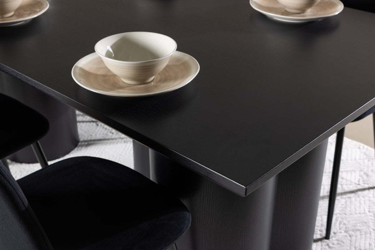 Olivia Matbord med Polar Stolarna – MDF
