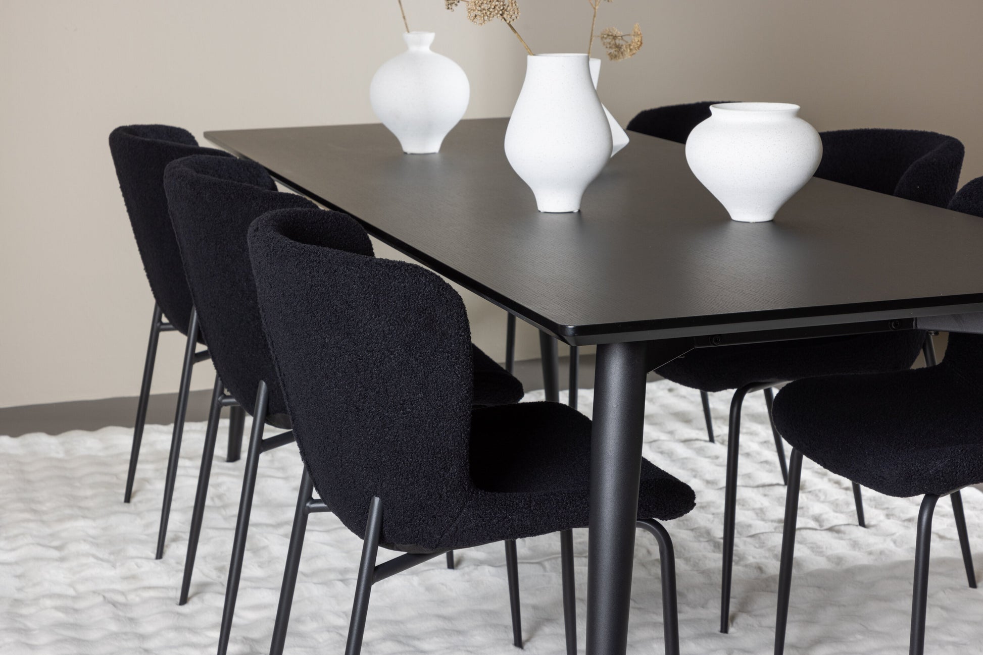 Ellis Matbord med Modesto Stolarna – MDF