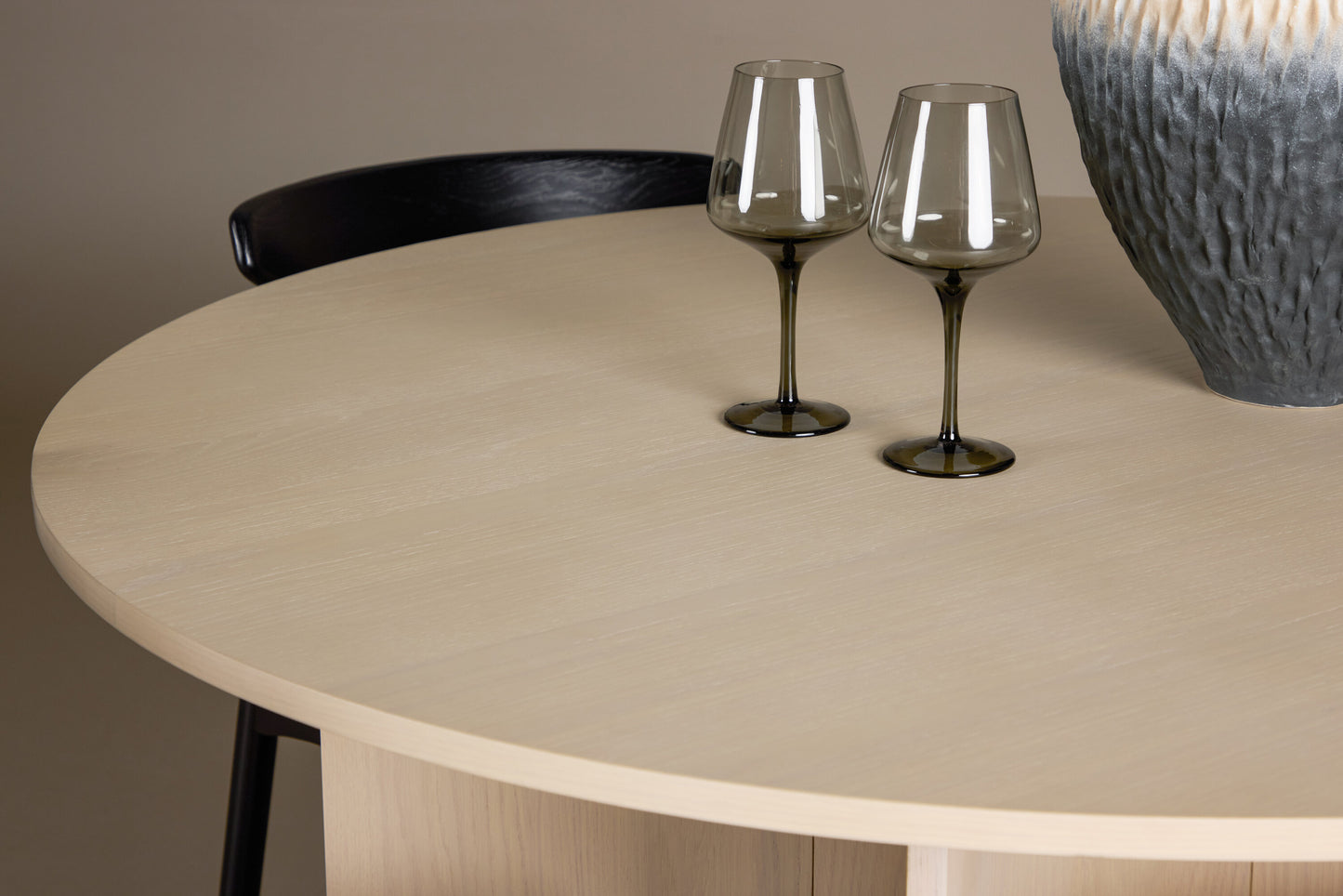 Tyresö Matbord med Ven Stolarna – MDF