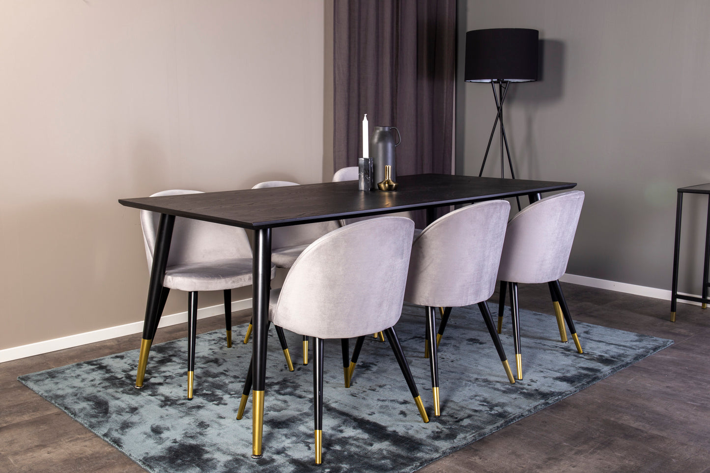 Dipp Matbord med Velvet Stolarna – Bord: 75x180x90 Stol: 57x76,5x50
