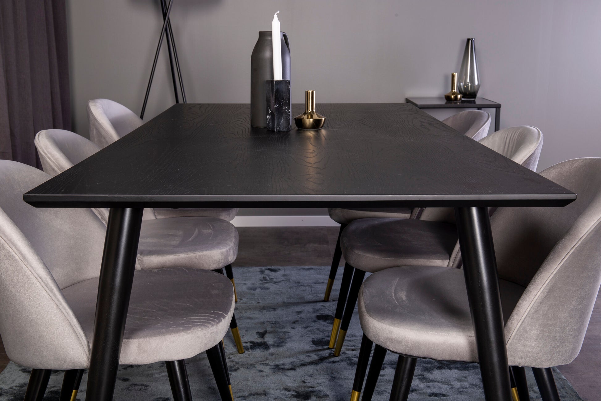 Dipp Matbord med Velvet Stolarna – Bord: 75x180x90 Stol: 57x76,5x50