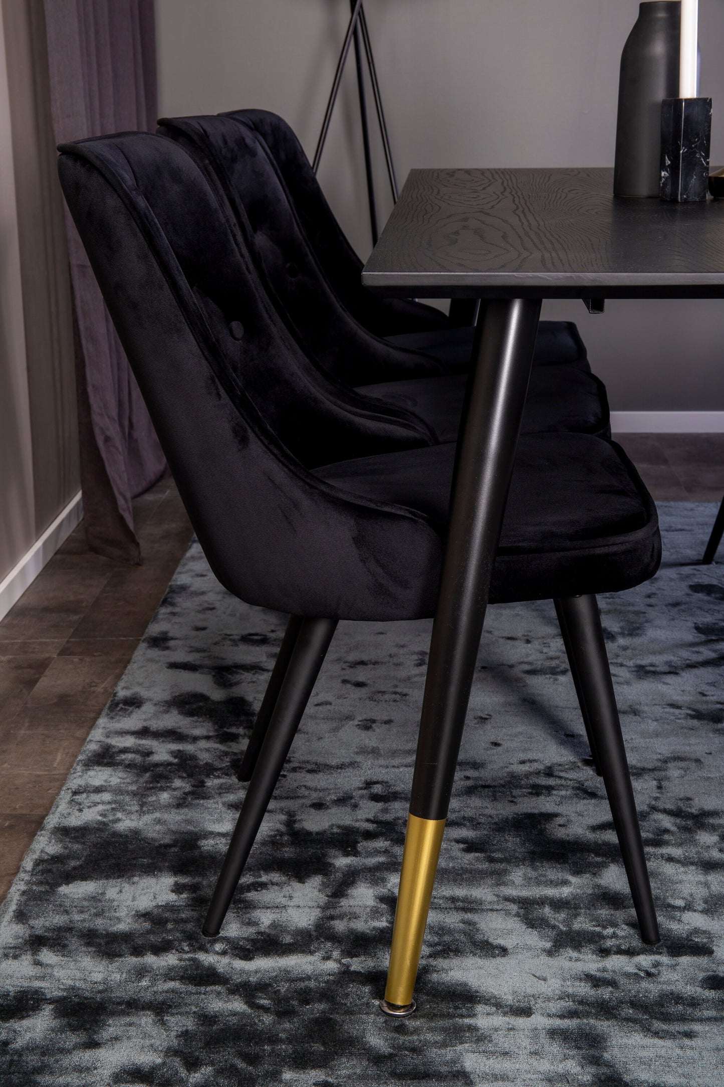 Dipp Matbord med Velvet Deluxe Stolarna Matgrupp