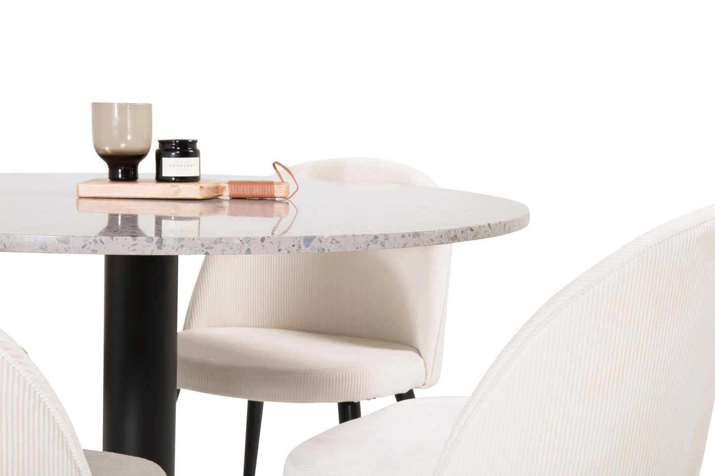 Razzia Matbord med Velvet Stolarna Matgrupp