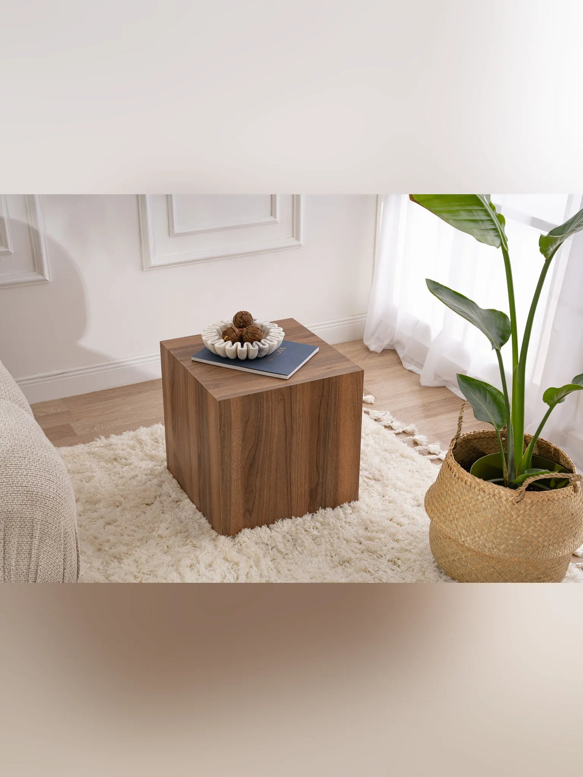 Küp Sidobord - Venezia Walnut