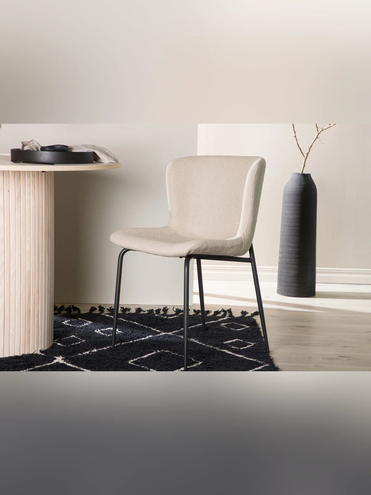 Modesto Matstol - Svart / Beige Bouclé